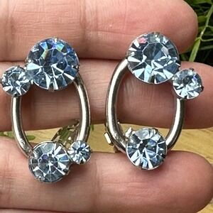VTG Earrings Clips 1 Inch Sky Blue Glass‎ Sparkly Rhinestones Oval Silver MCM